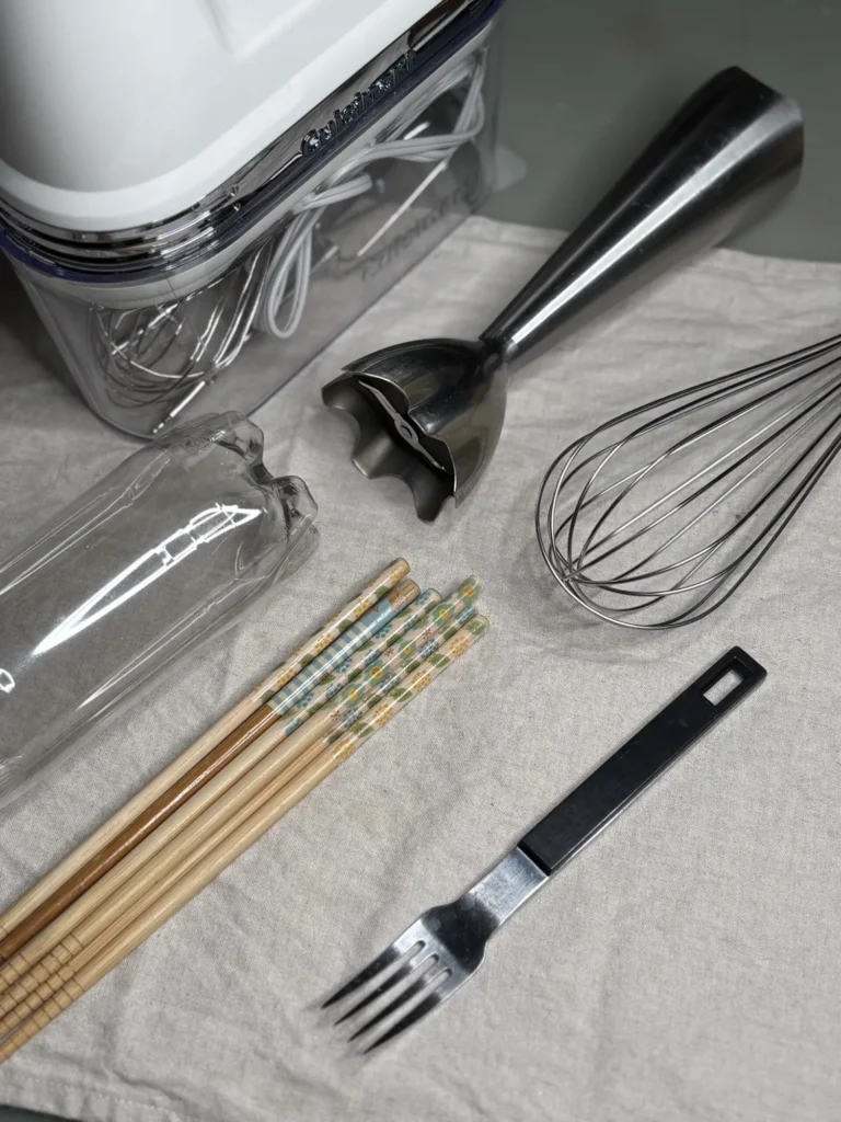 メレンゲを泡立て器なしで作るために使った道具6種